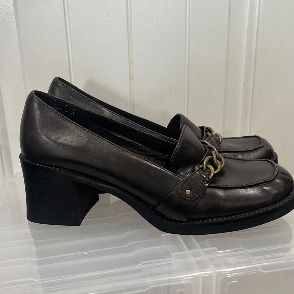 SO Brown Loafers Chunky Heel with Chain Detail, Y2K, Size 10
